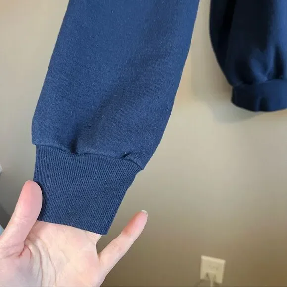 ✨ Disney Disneyland Blue Mickey Mouse Crewneck Sweatshirt Large - Picture 5 of 9